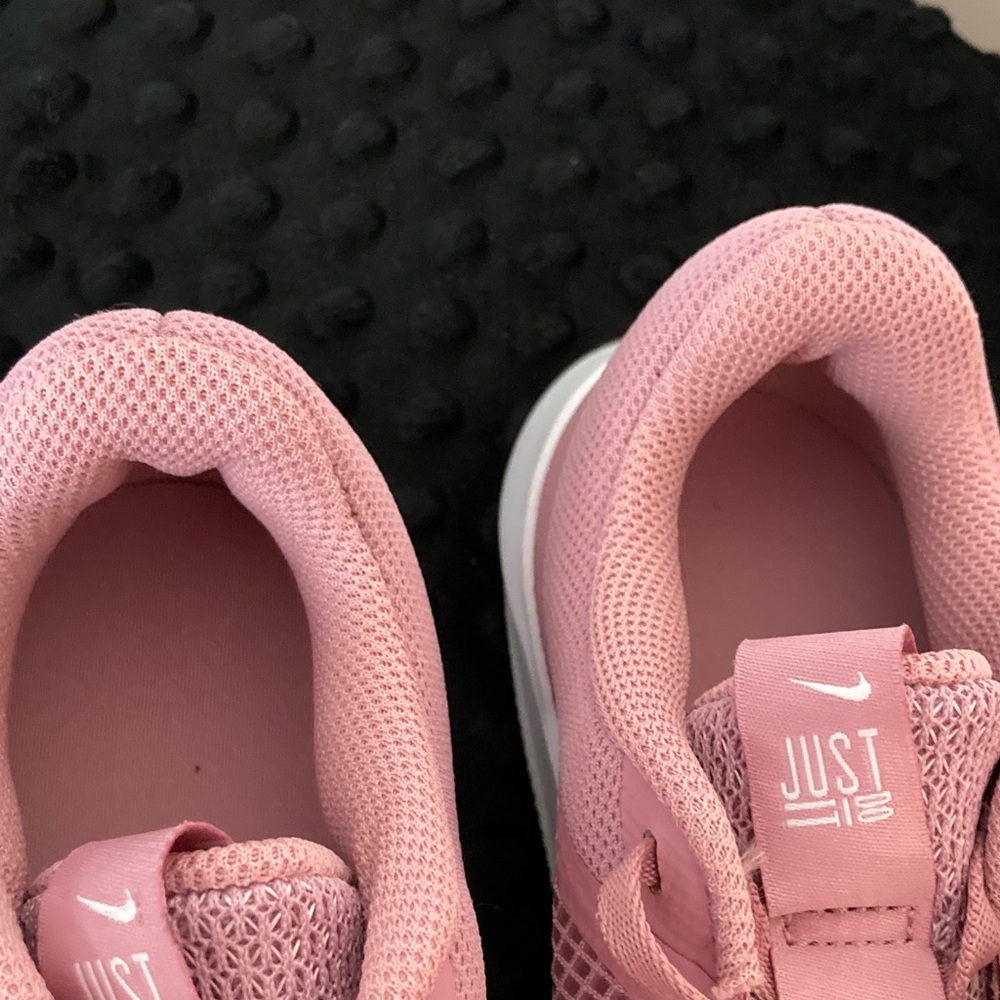 New Nike MC Trainer 2 Women’s Shoes Size 6 - Picture 5 of 9